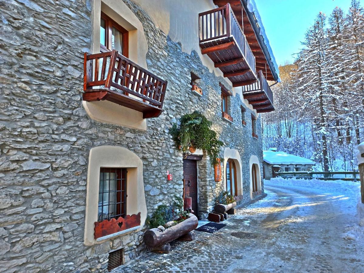 Etoile Des Neiges Sauze D'Oulx Exterior foto