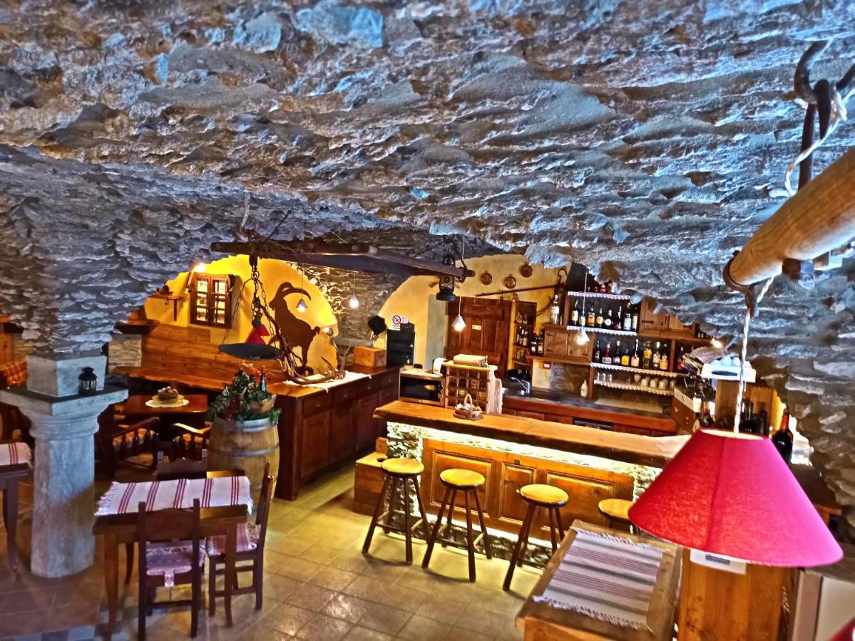 Etoile Des Neiges Sauze D'Oulx Exterior foto
