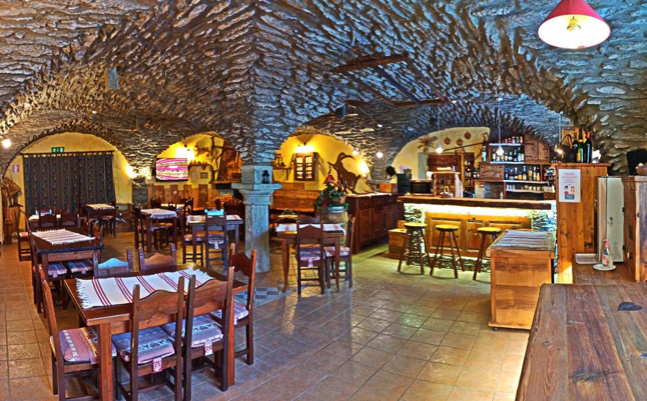 Etoile Des Neiges Sauze D'Oulx Exterior foto