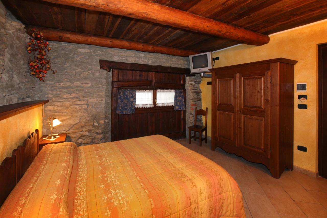 Etoile Des Neiges Sauze D'Oulx Exterior foto
